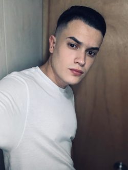 Edison Florez Castañeda OnlyFans Leaked Videos & Photos