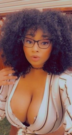 Titz McGee (bigtittsmcgee) Leaked Photos and Videos