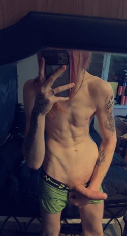 Chris (gxthdxddy) Leaked Photos and Videos