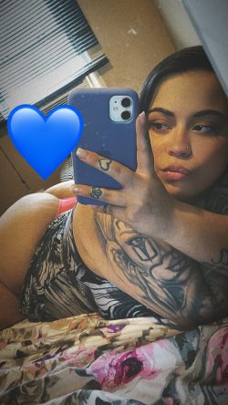 Champagne Mami 👑 (henny008) Leaked Photos and Videos