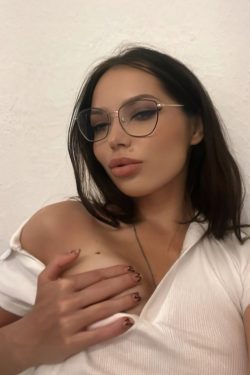 Kayla OnlyFans Leaked Videos & Photos