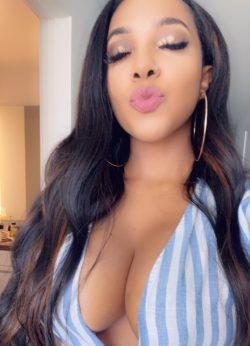 Dee Shanell OnlyFans Leaked Videos & Photos