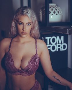 Bella FREE OnlyFans Leaked Videos & Photos