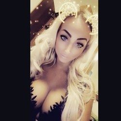 AmyB OnlyFans Leaked Videos & Photos
