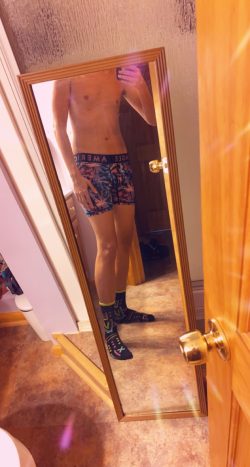Soft2Hard SocksFeet BarelyLegal Twink (soft2hardtwink) Leaked Photos and Videos