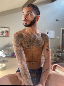 P-Jay Dineroo💸💎 OnlyFans Leaked Videos & Photos