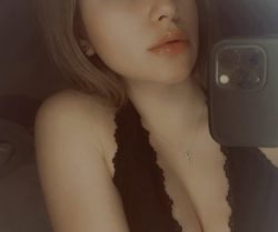 Laura (laura_qt) Leaked Photos and Videos