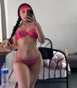 Nicole R. OnlyFans Leaked Videos & Photos