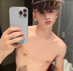 Elias Twink TOP 0.0%🫅🏼 OnlyFans Leaked Videos & Photos