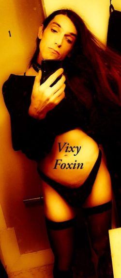 Vixy Foxin OnlyFans Leaked Videos & Photos