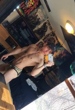 BoyToy R (rmully) Leaked Photos and Videos