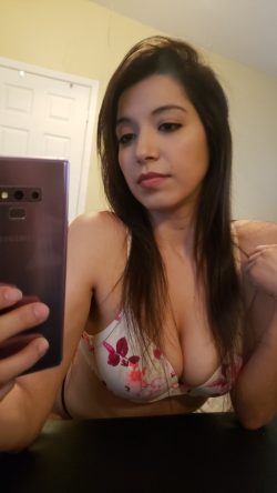 B r i t t n i (brittxdesiree) Leaked Photos and Videos